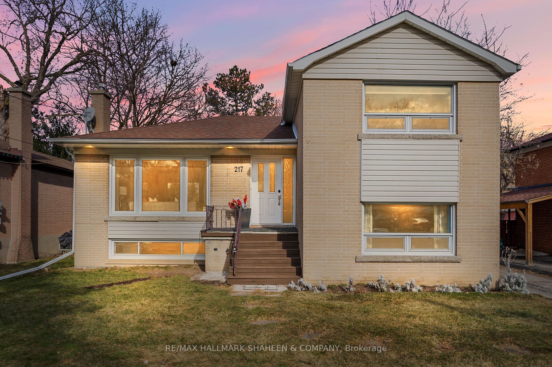 217 Altamira Road