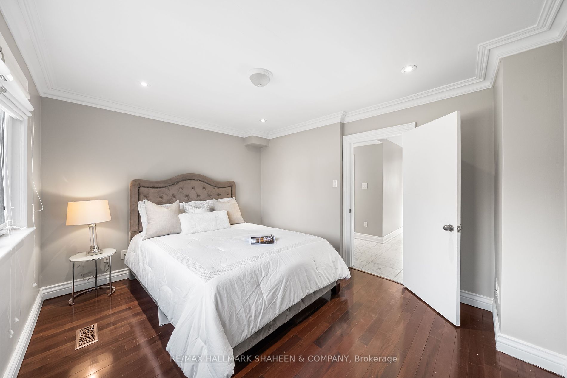217 Altamira Road