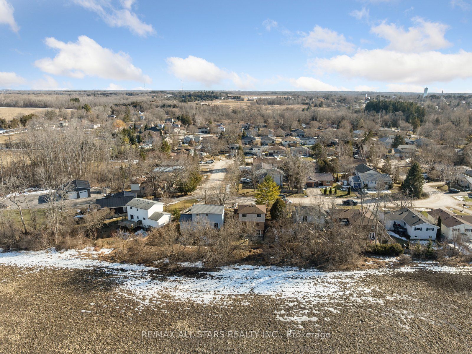 538 Highland Crescent