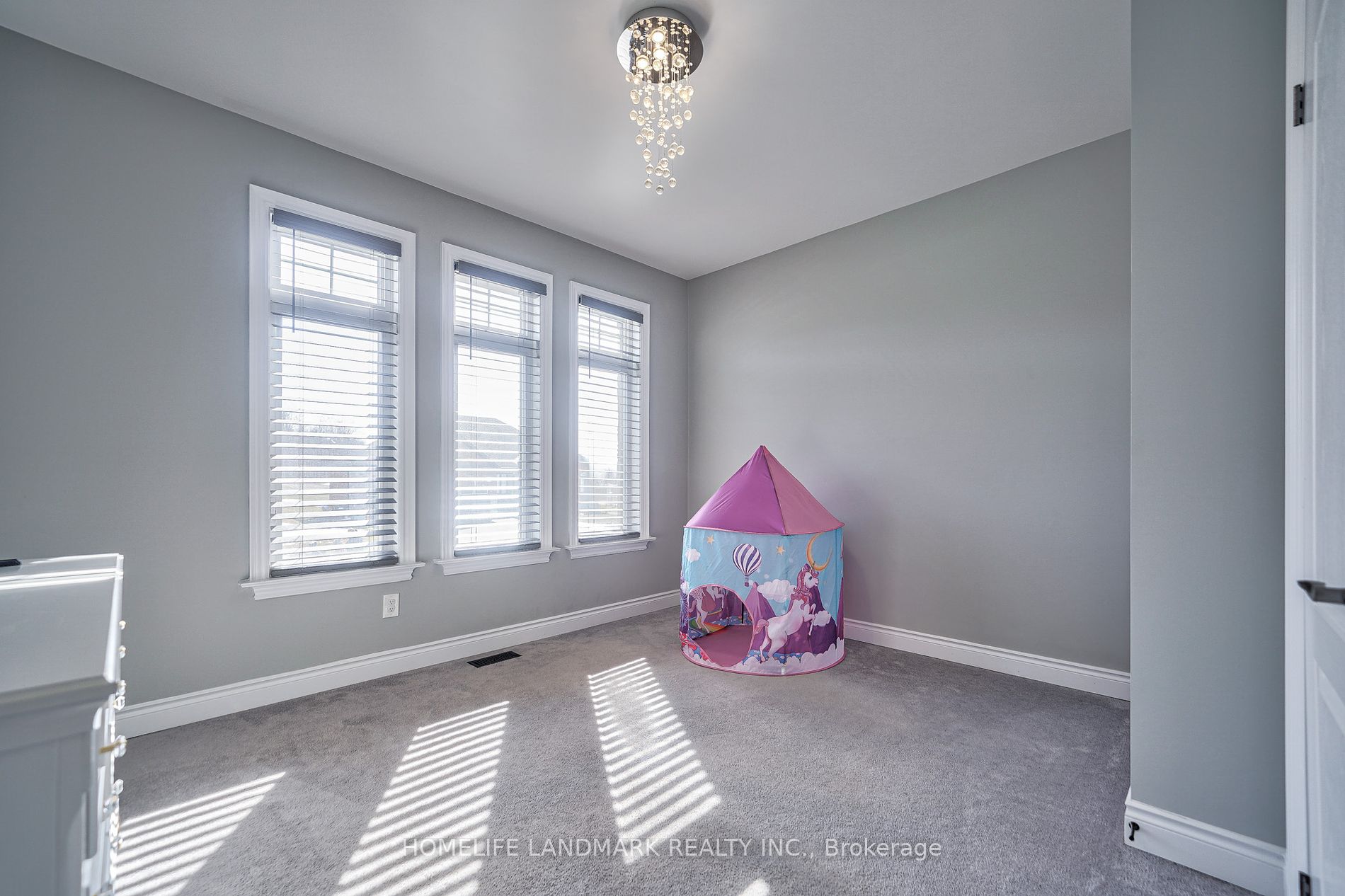 22 Stewart Crescent