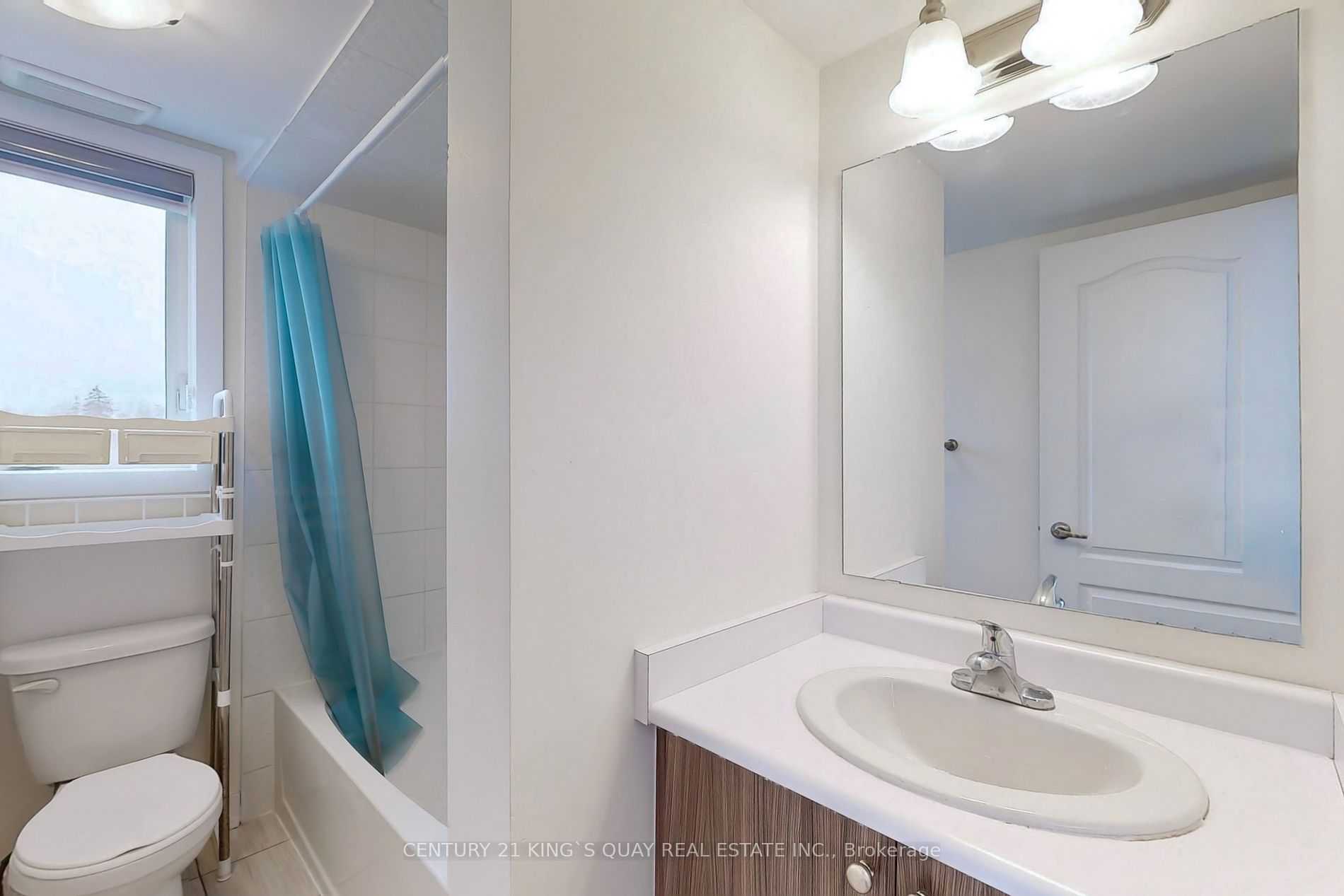 10 Westmeath Lane, #2202