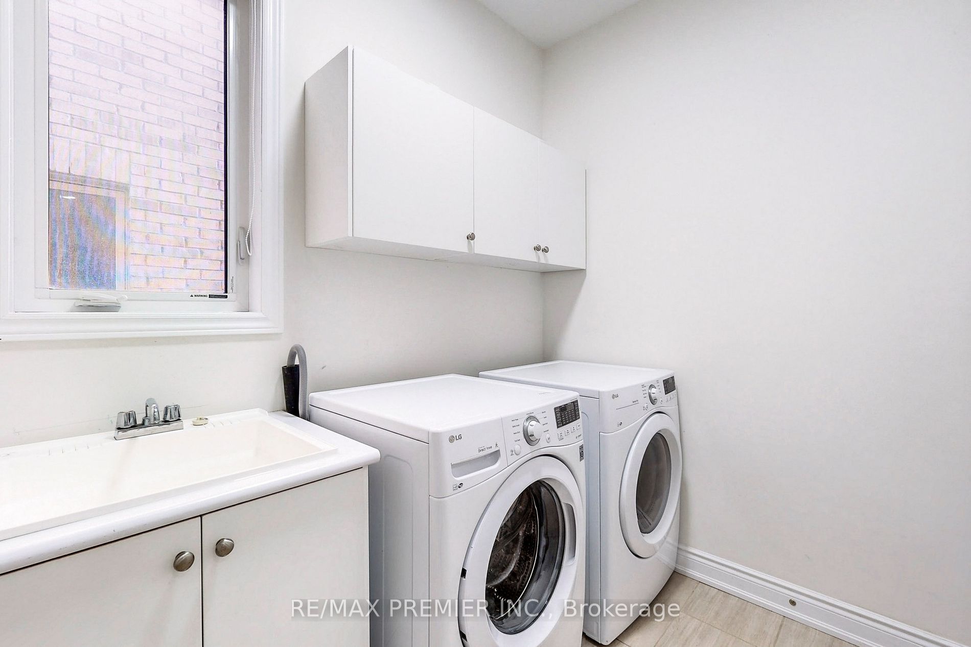 136 Stormont Tr