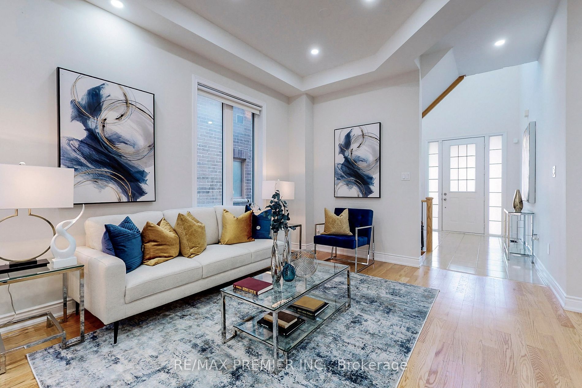 136 Stormont Tr
