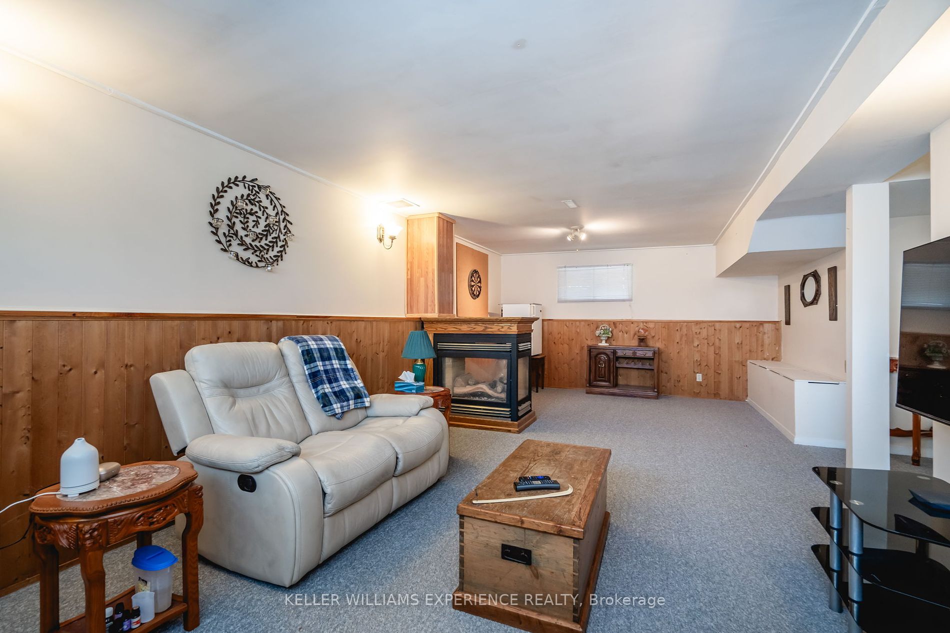 25 Pridham Crescent
