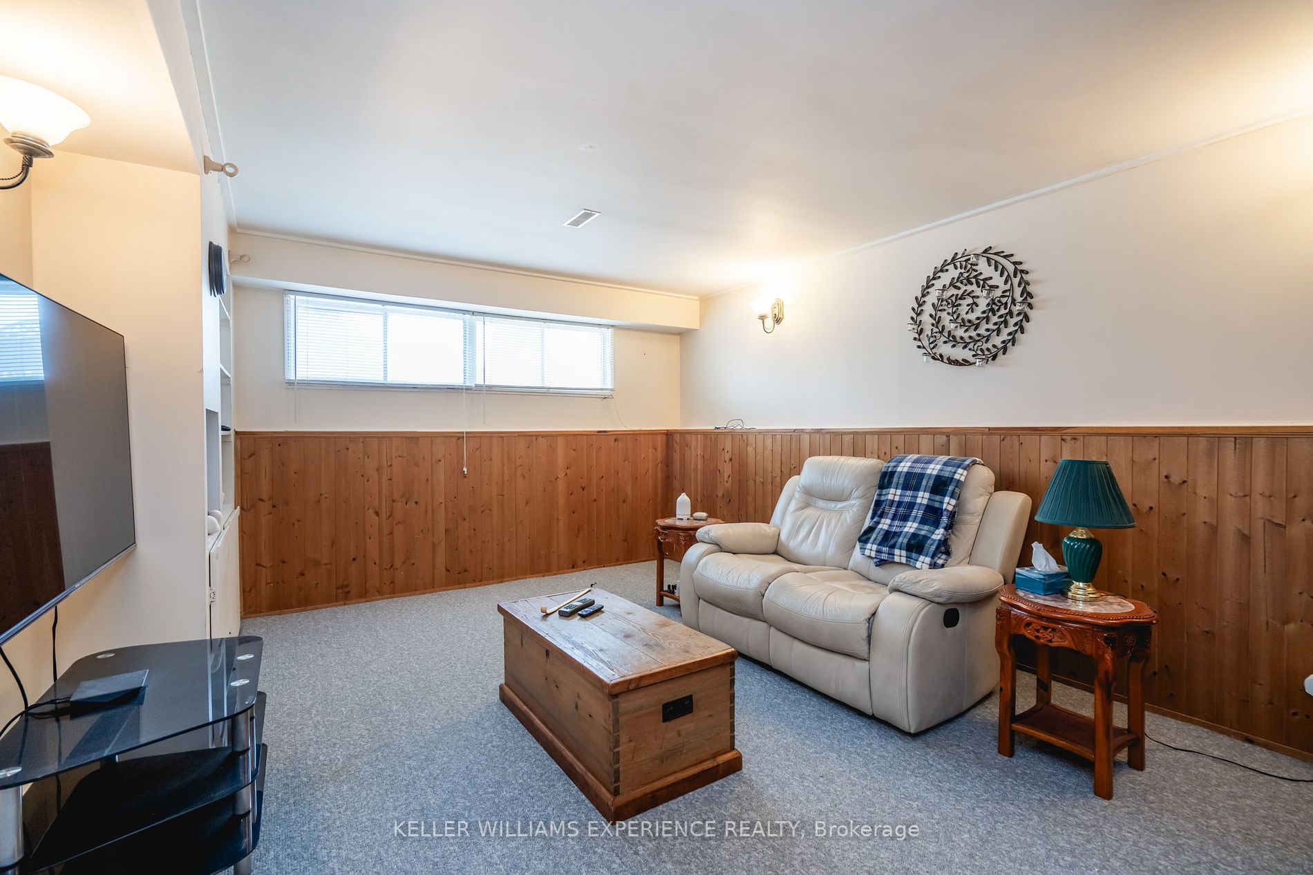 25 Pridham Crescent