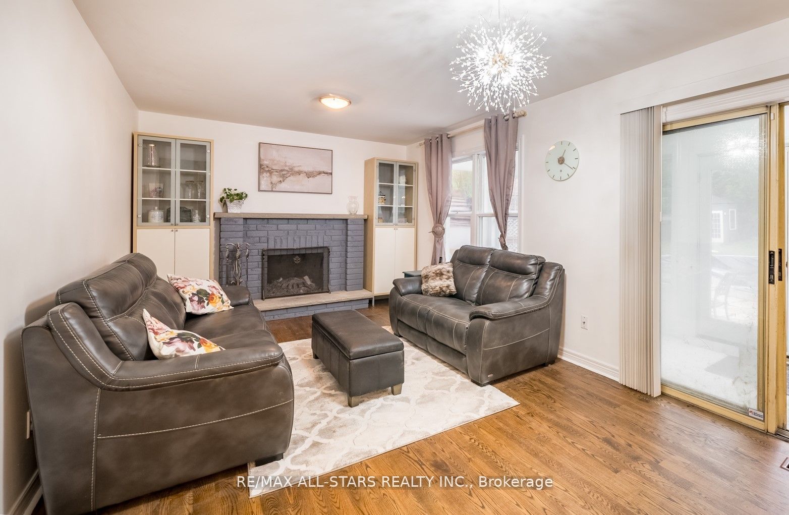 6 Milne Crt