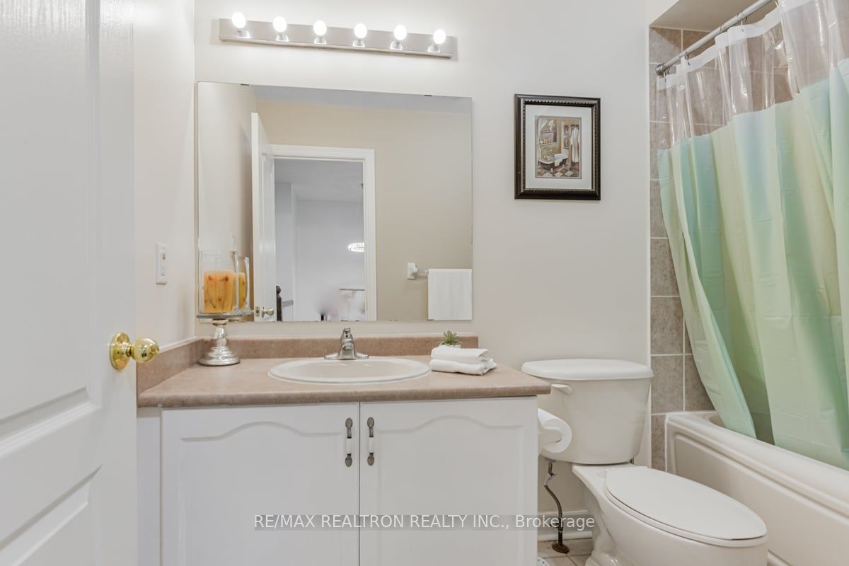 8 Townwood Drive, #9