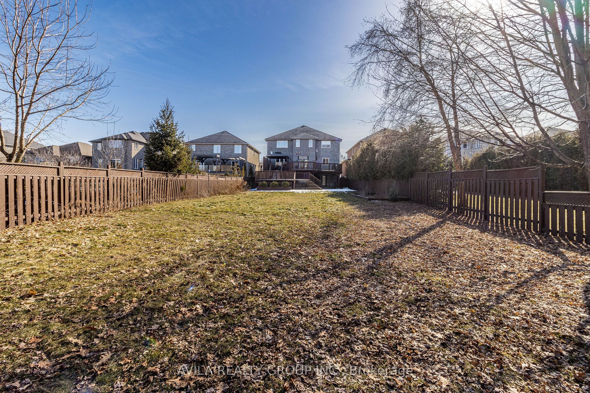 950 Booth Avenue