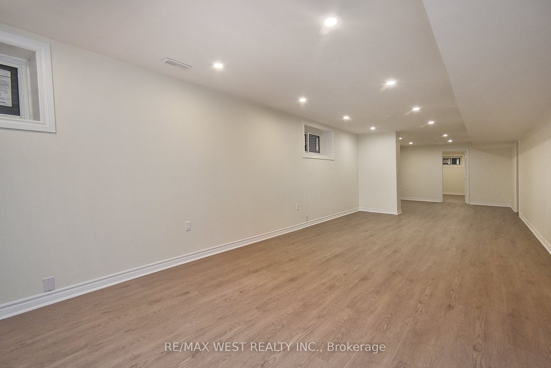 9 Campbell Ave