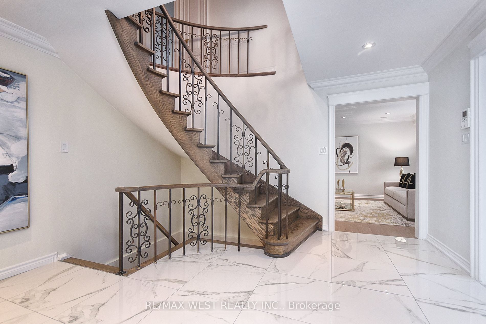 9 Campbell Ave