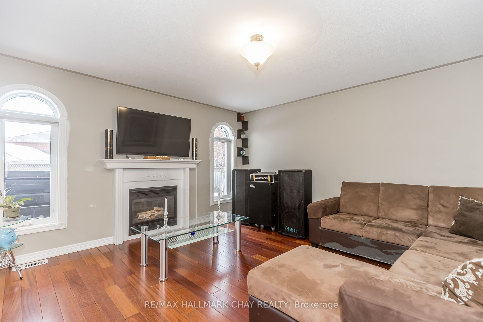 850 Leslie Drive