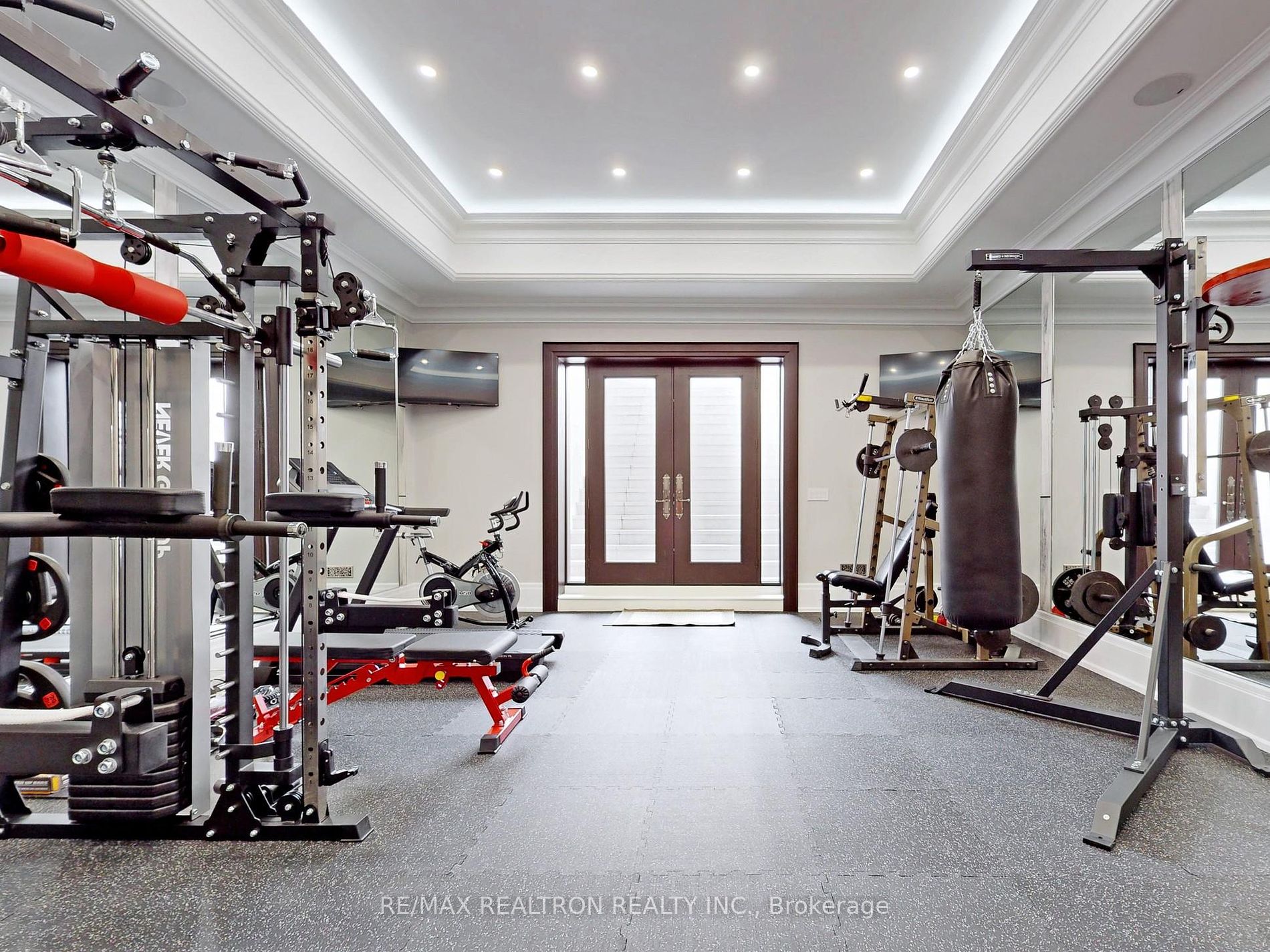 14358 Bathurst Street