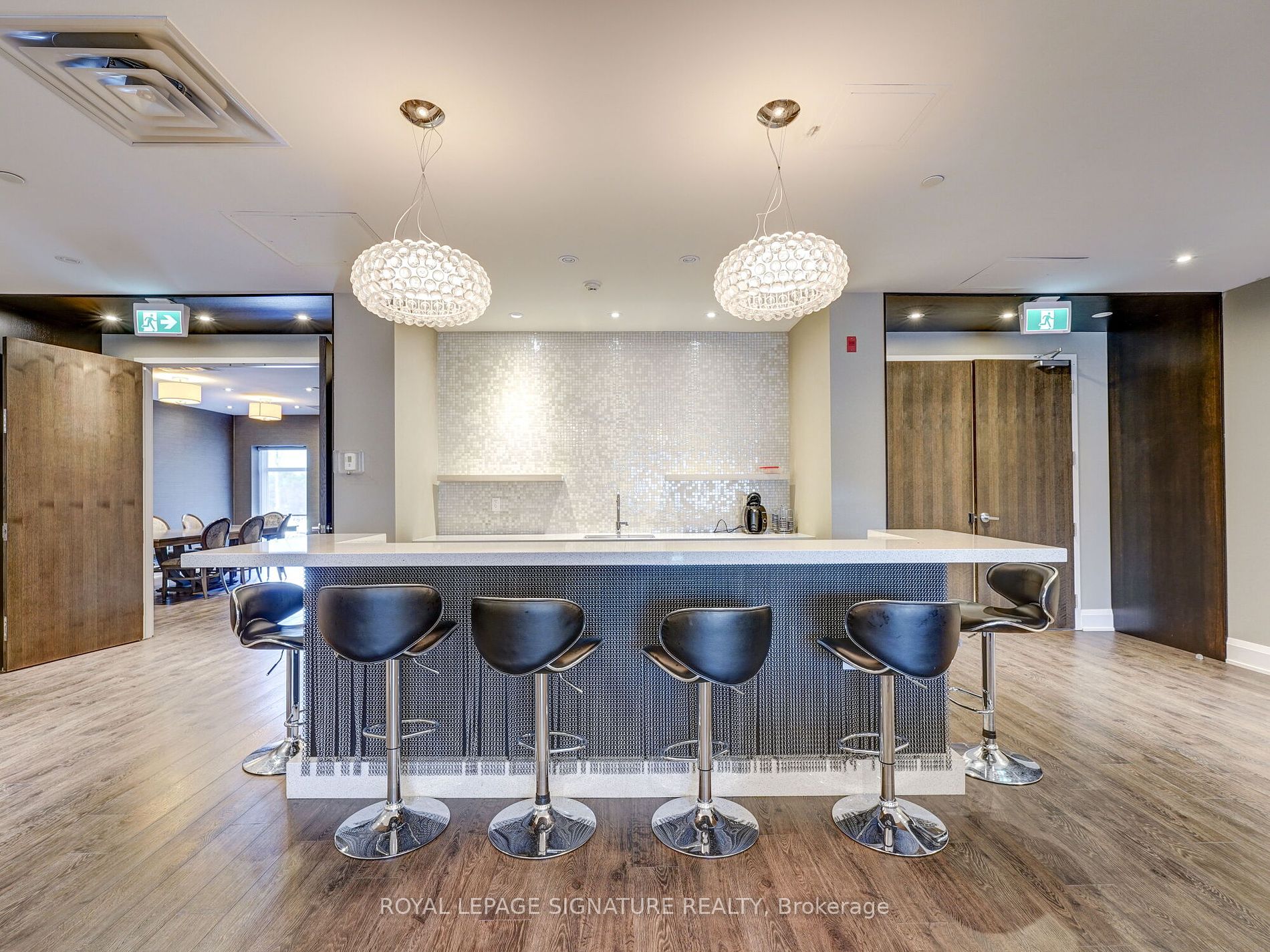 15277 Yonge St, #503