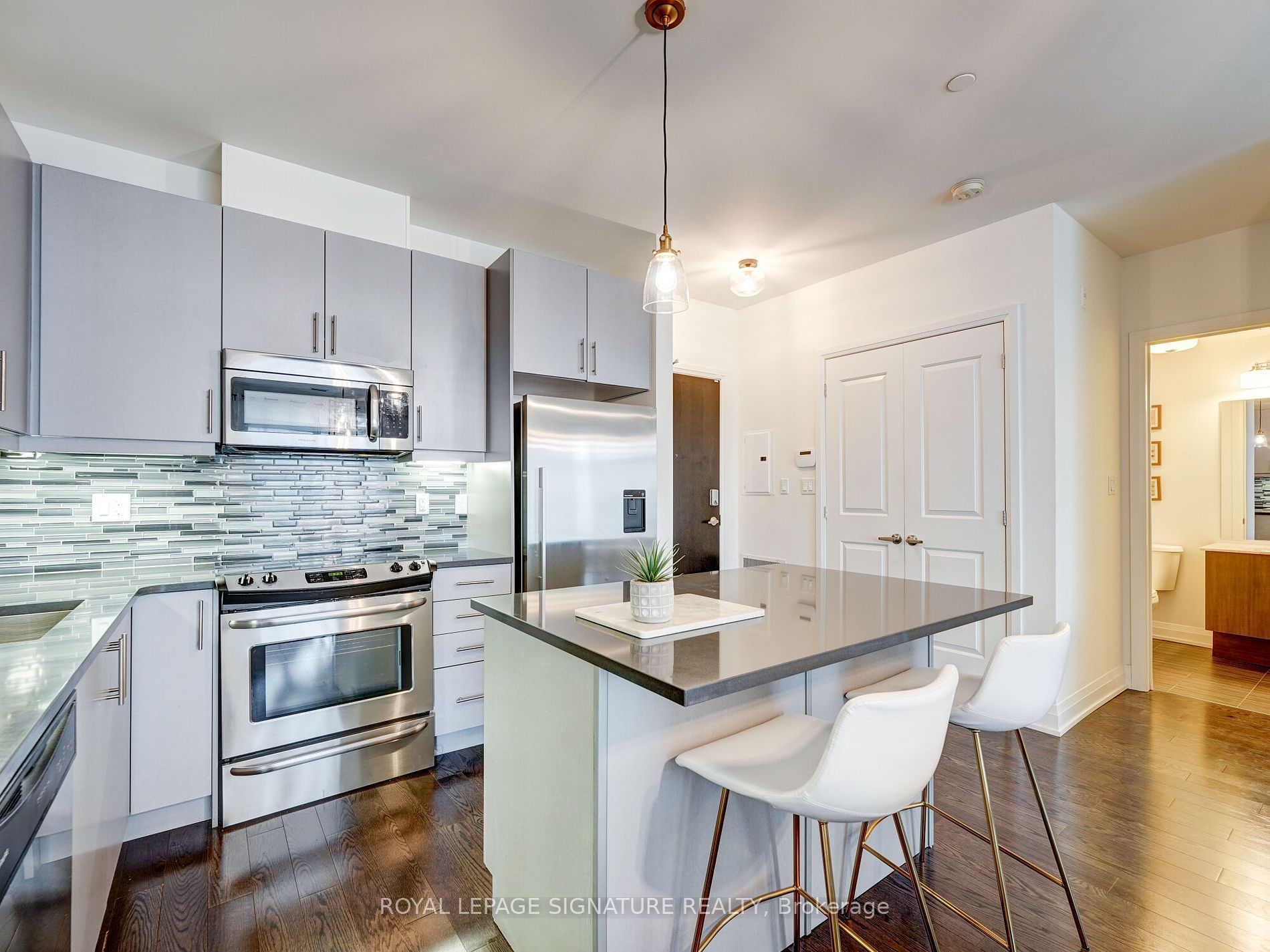 15277 Yonge St, #503