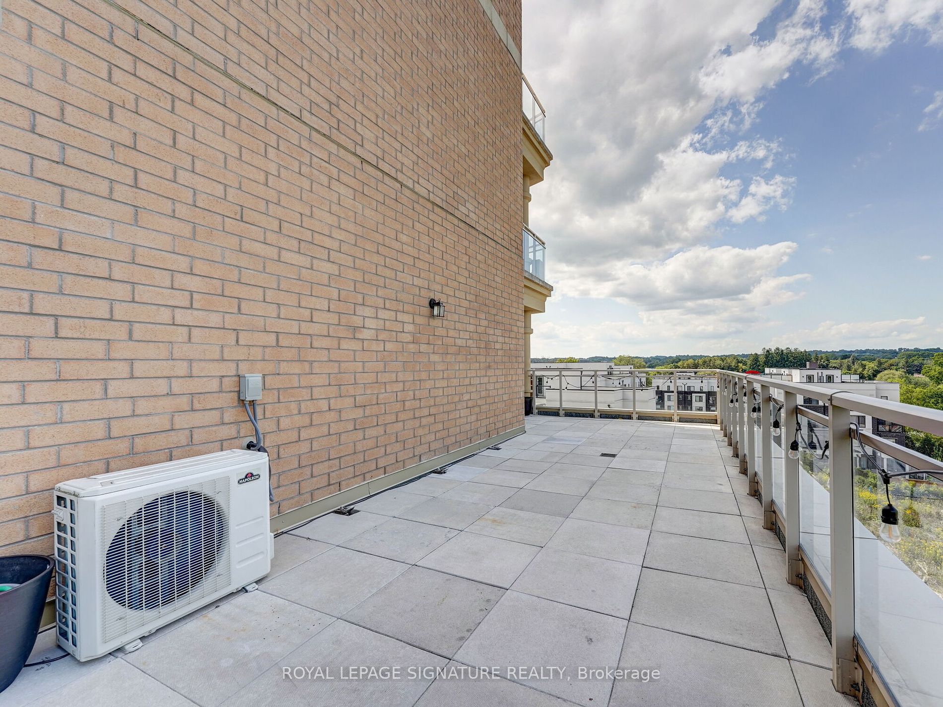 15277 Yonge St, #503