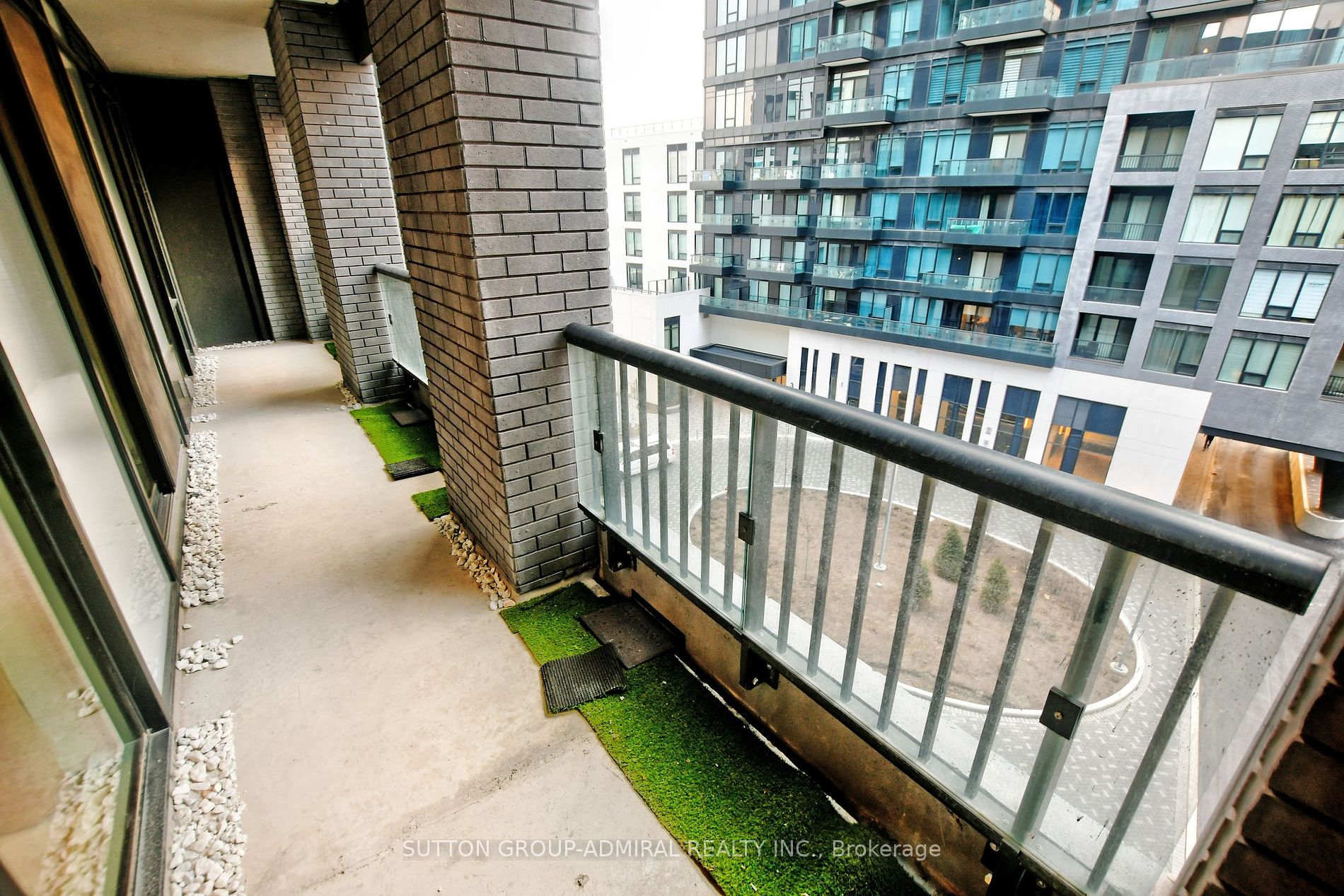 8868 Yonge Street, #505E