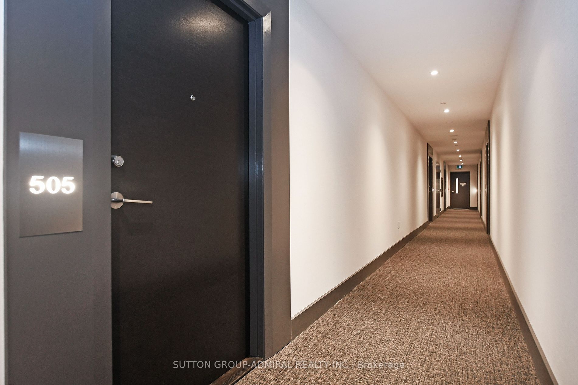 8868 Yonge Street, #505E