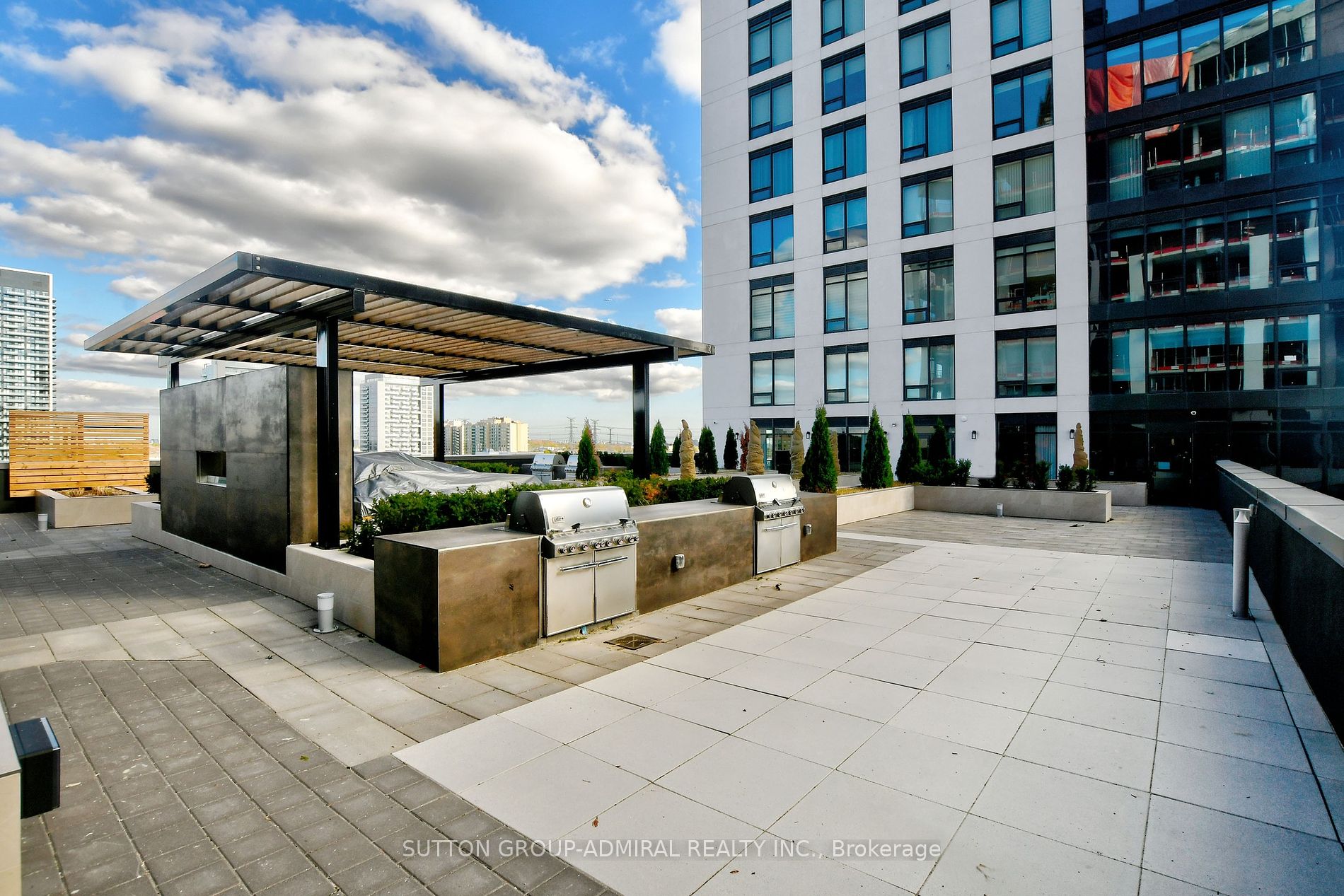 8868 Yonge Street, #505E