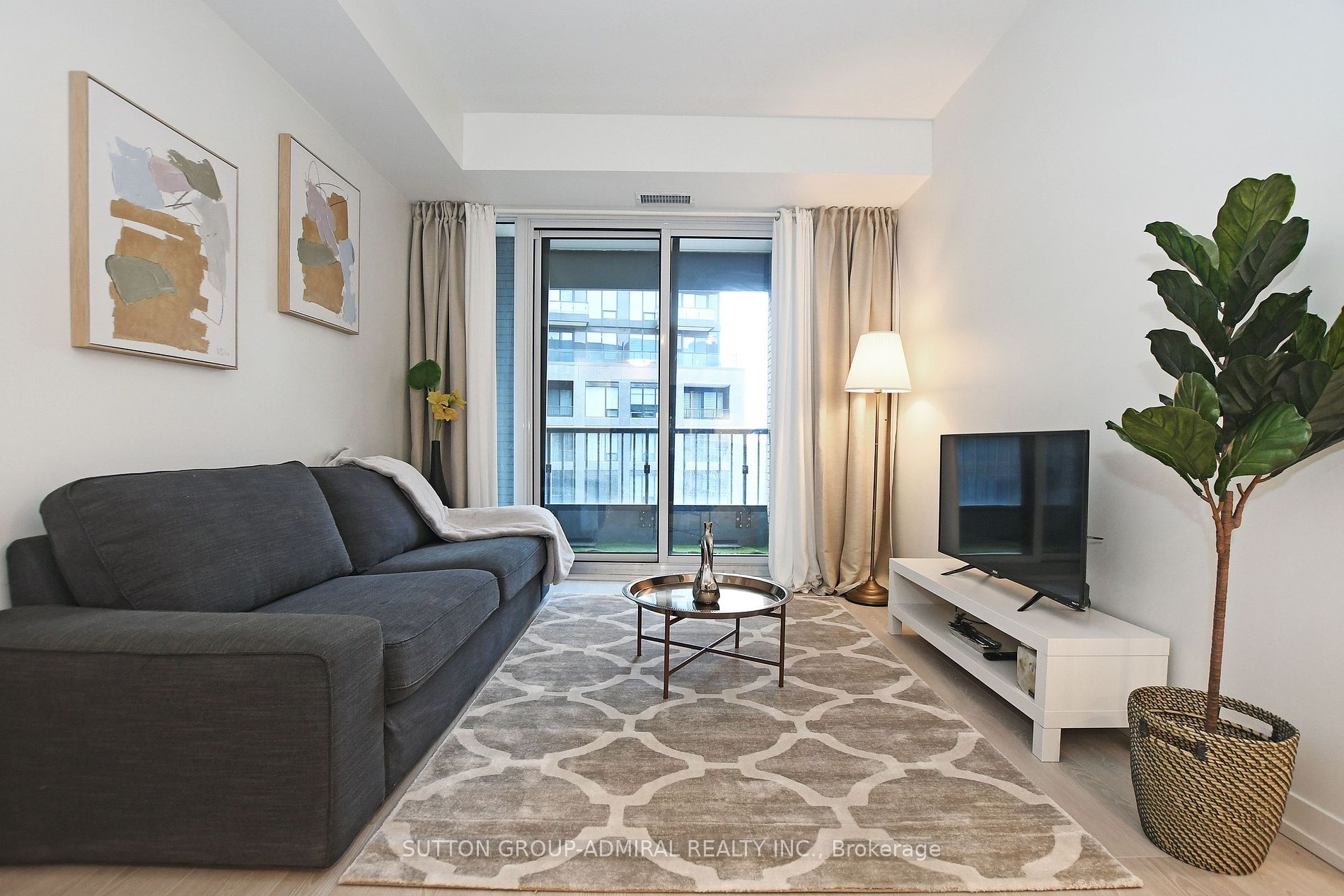 8868 Yonge Street, #505E