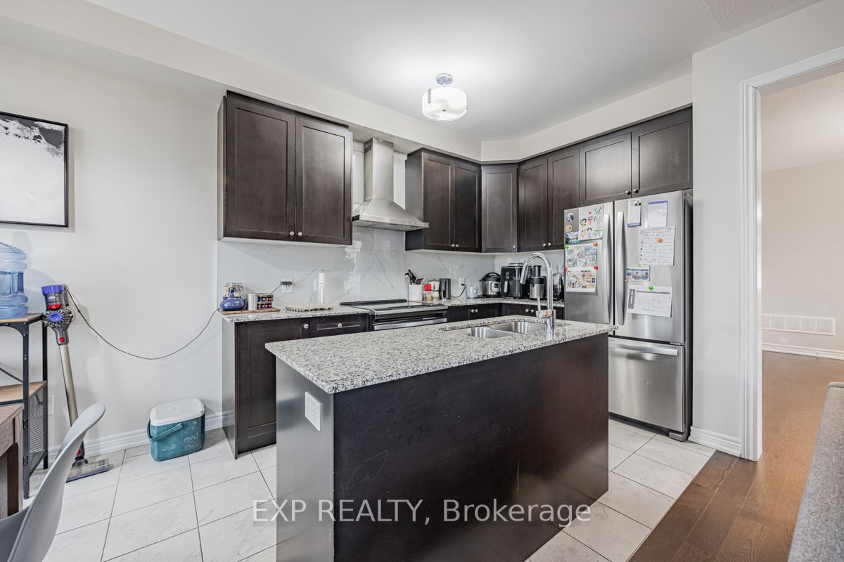 50 Clifford Cres