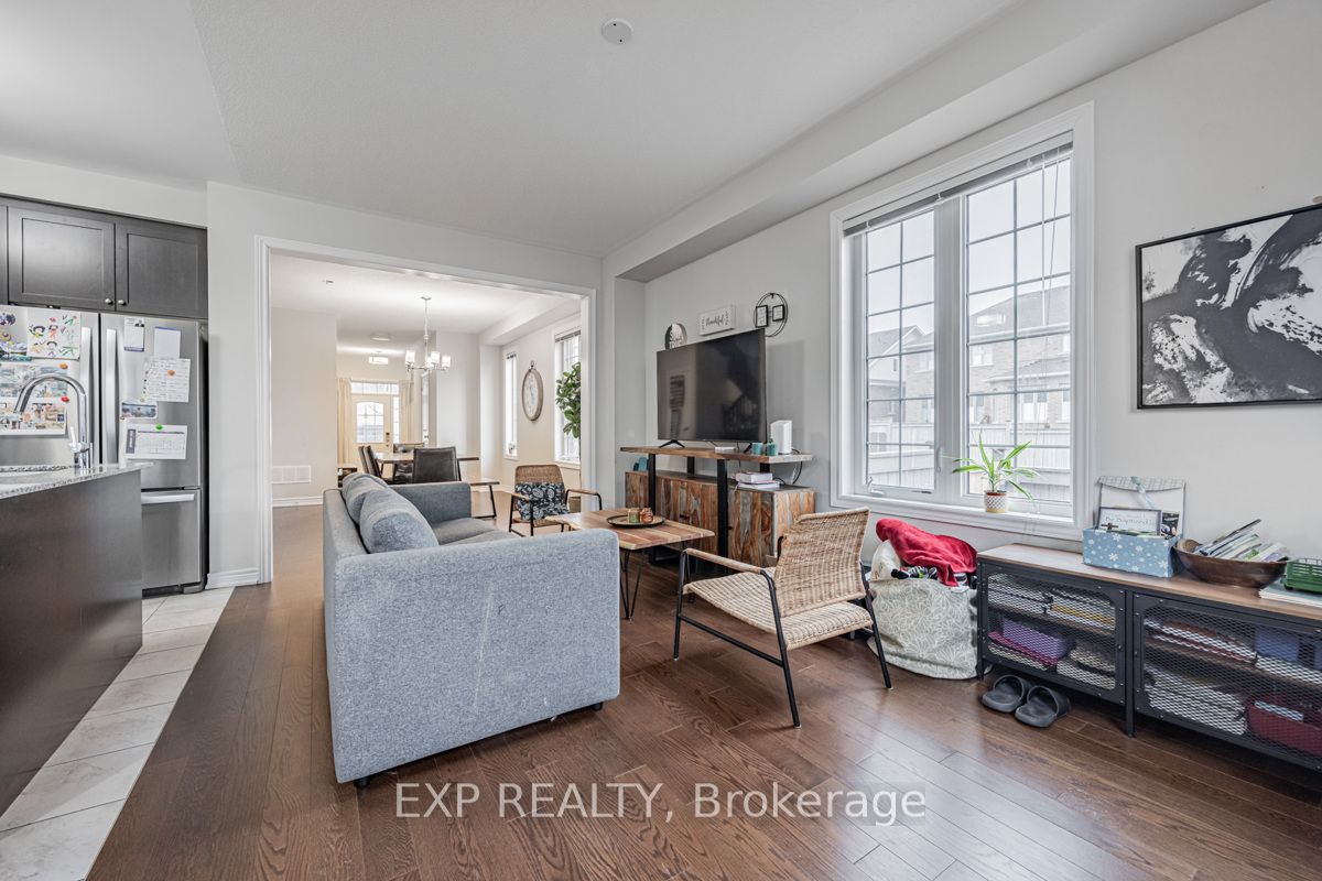 50 Clifford Cres