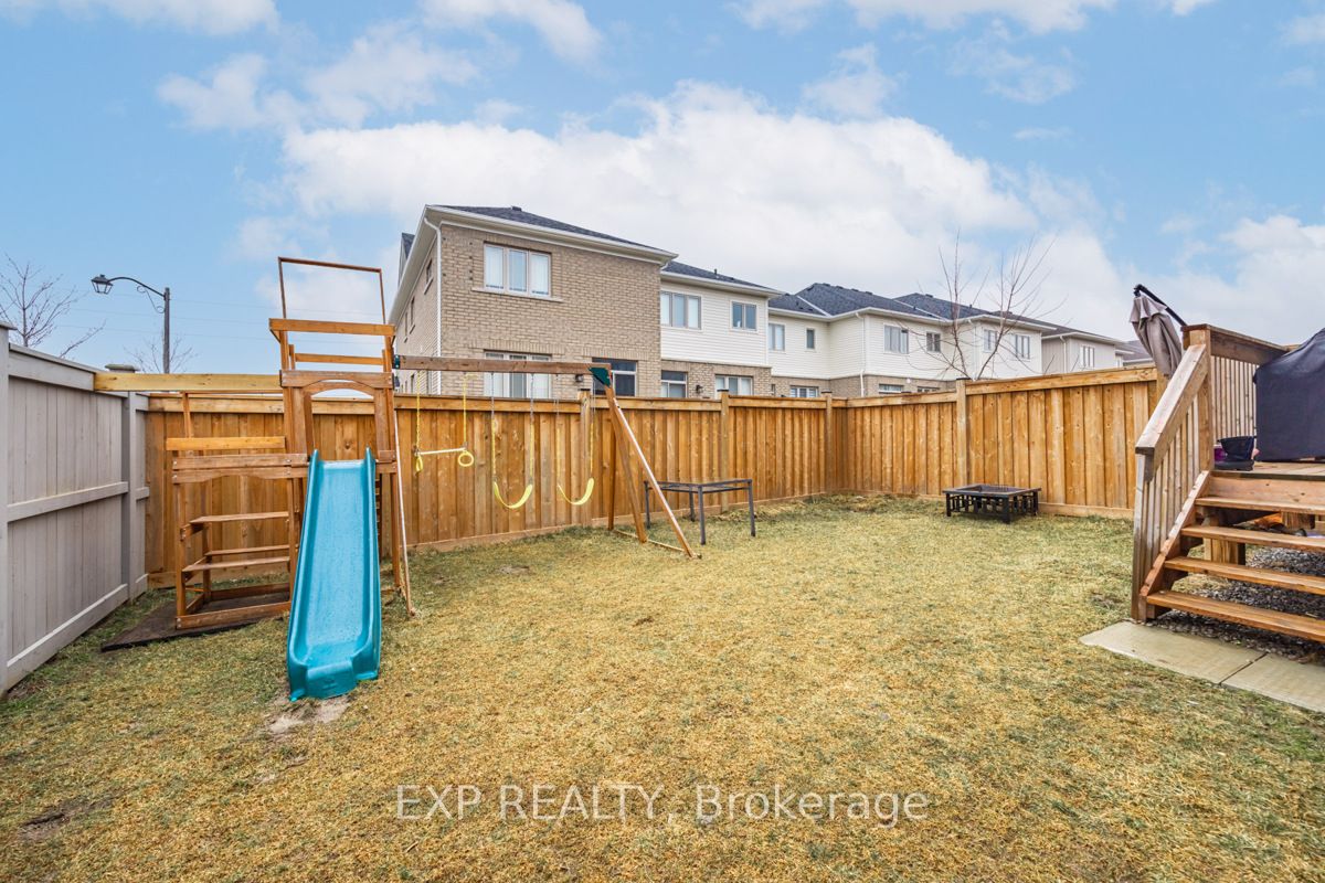 50 Clifford Cres