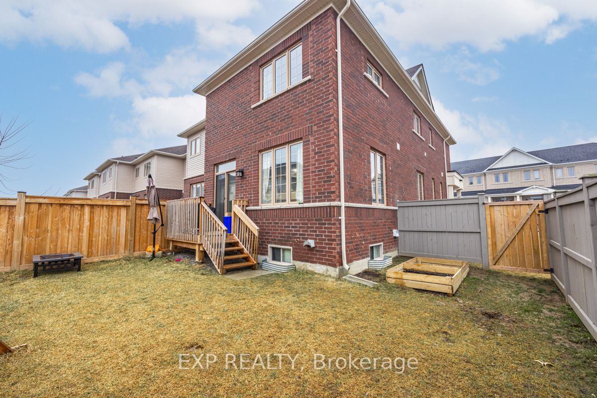 50 Clifford Cres