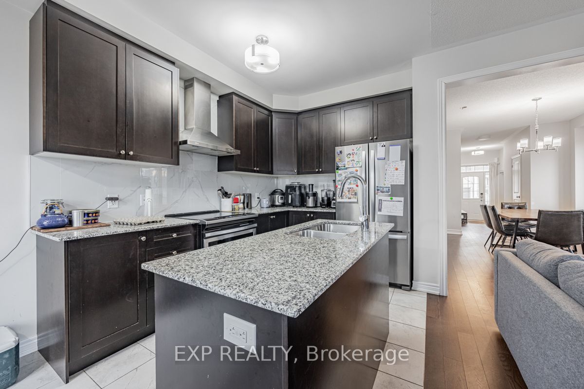50 Clifford Cres