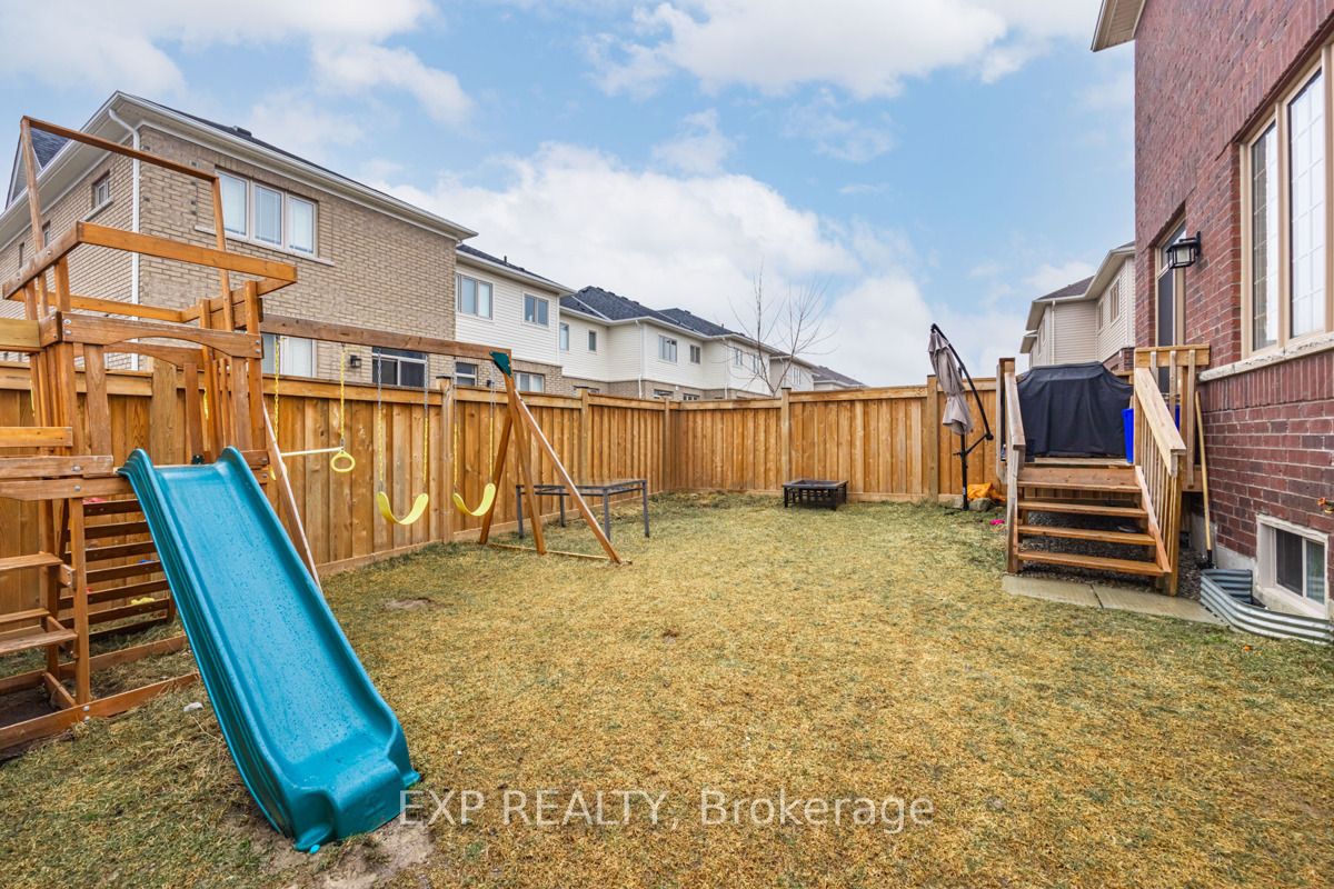 50 Clifford Cres