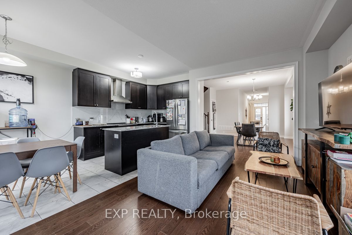 50 Clifford Cres