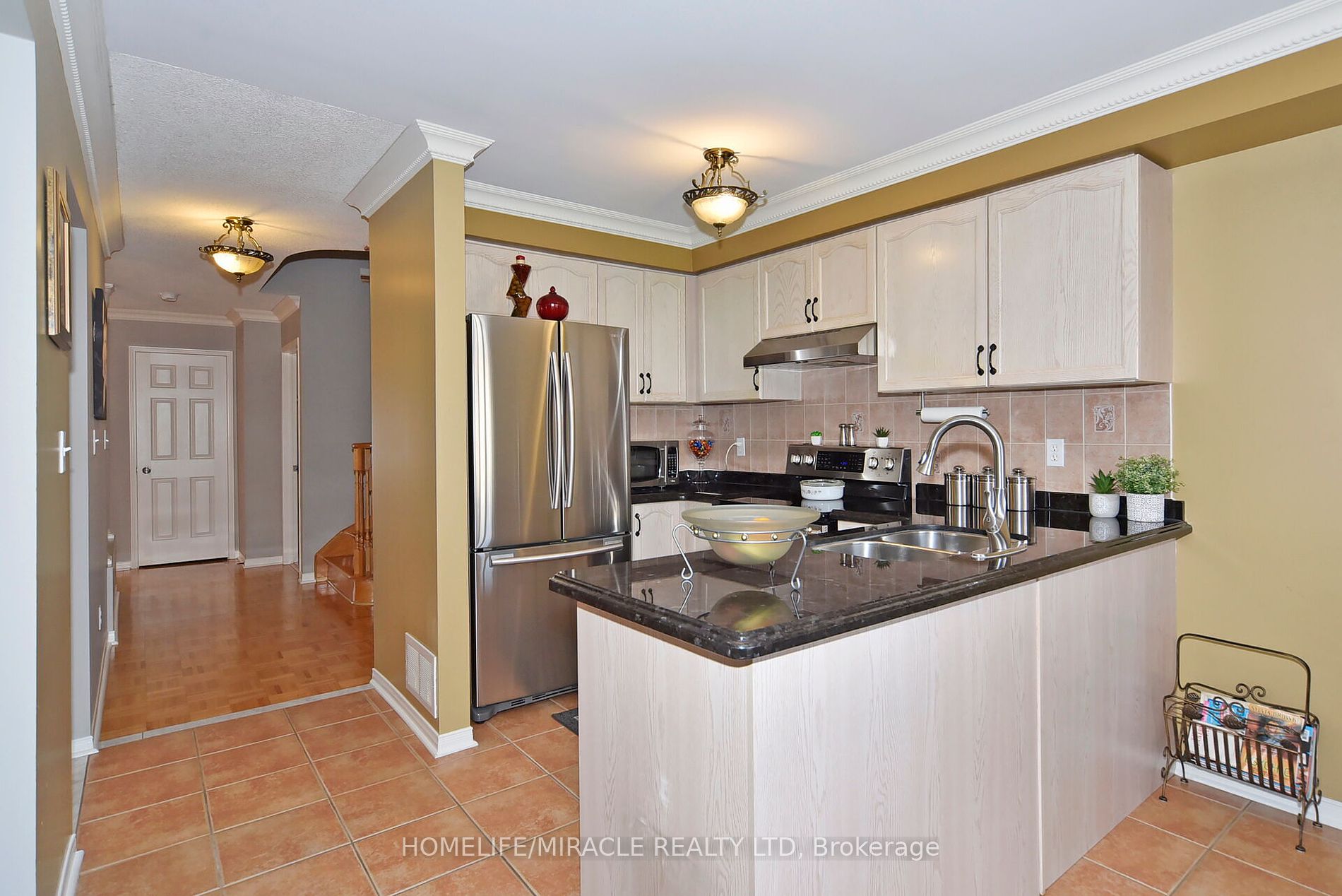 71 Shetland Cres