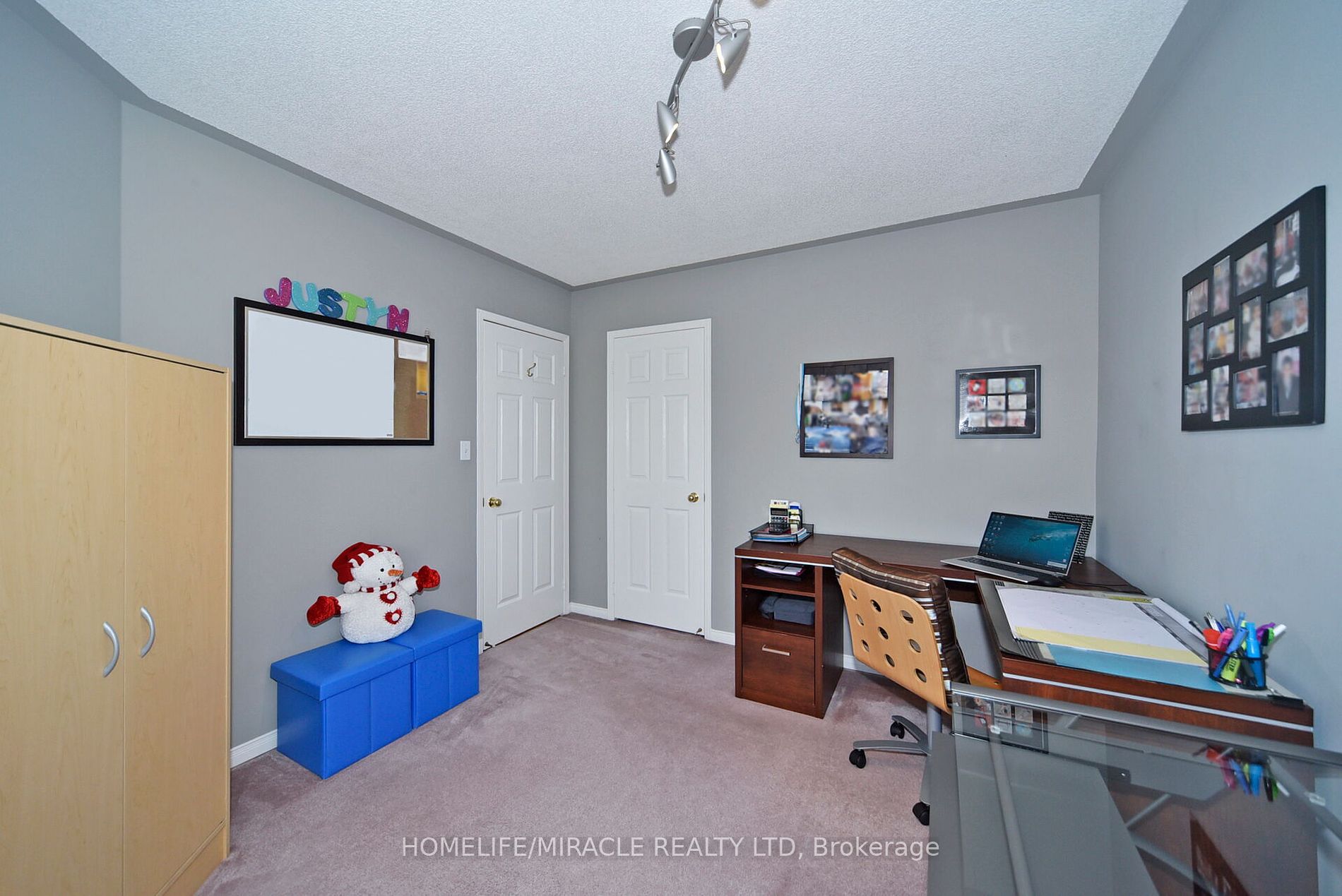 71 Shetland Cres