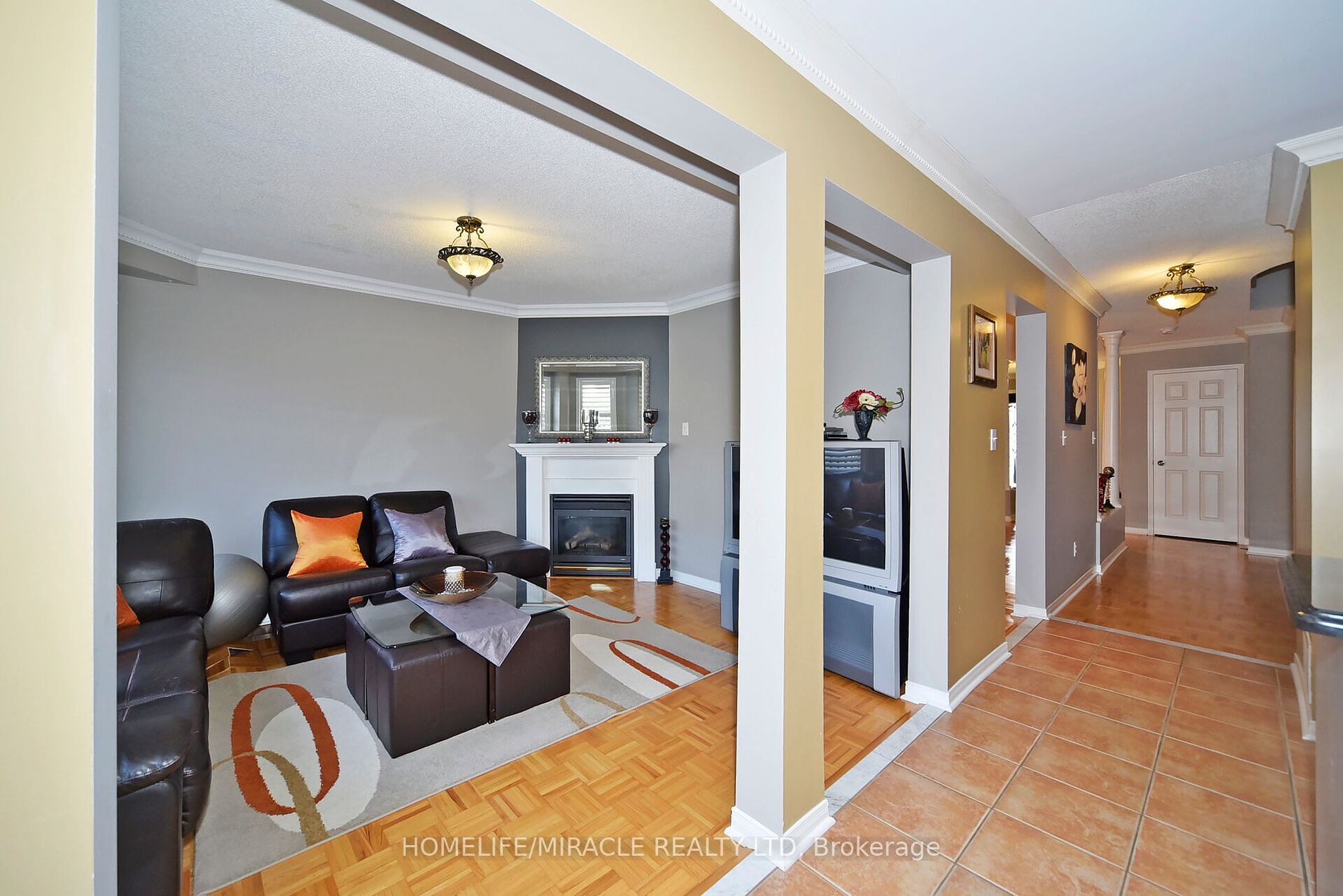 71 Shetland Cres