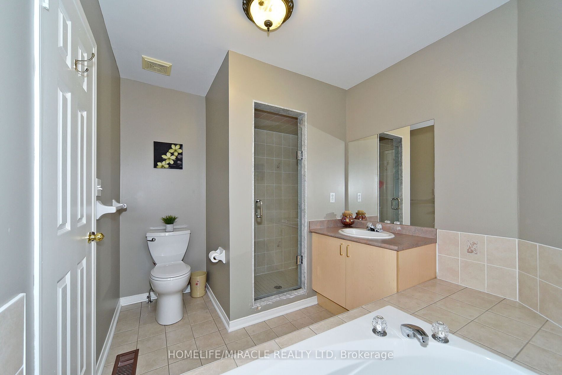 71 Shetland Cres