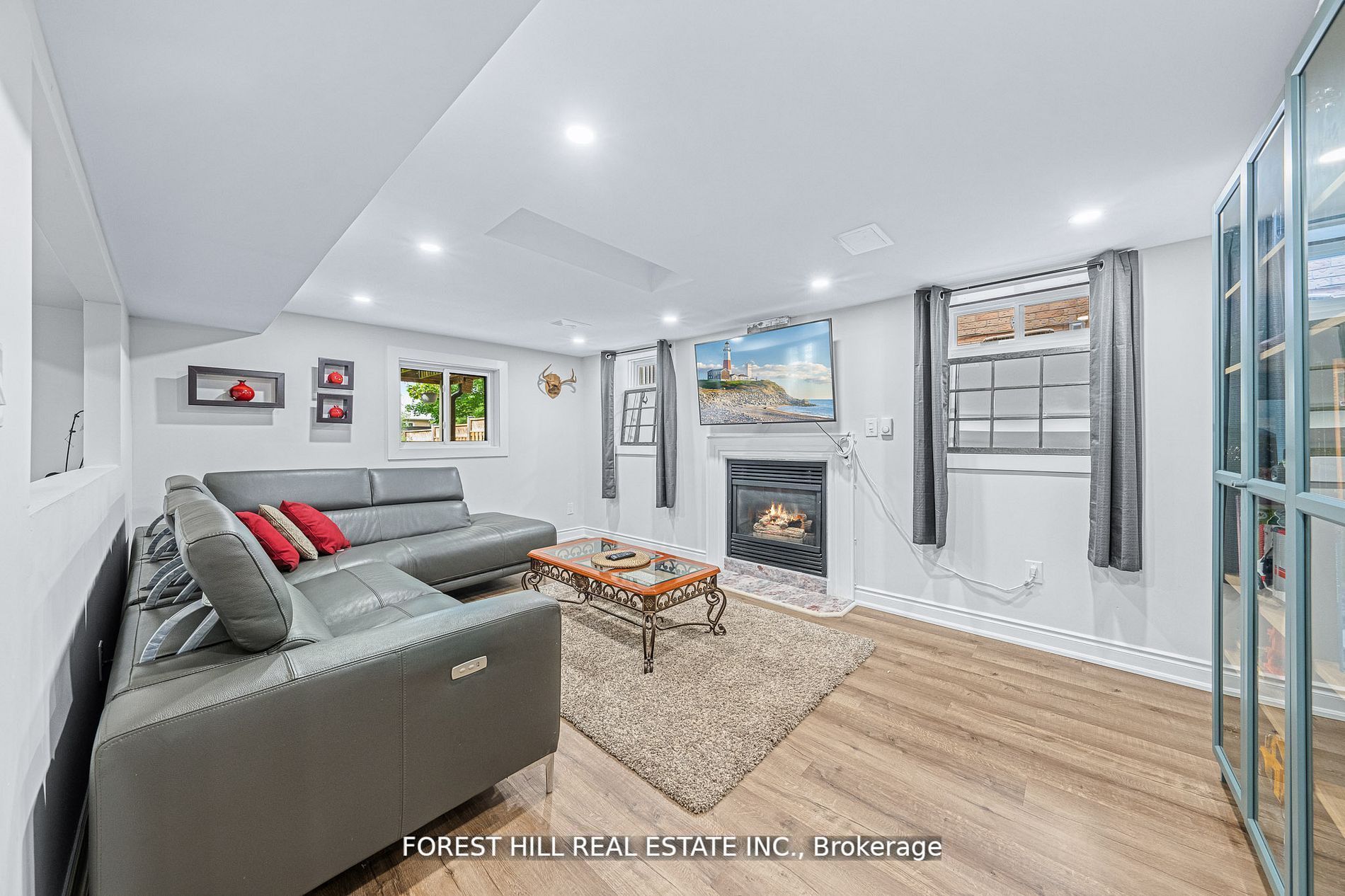 28 Beatty Cres