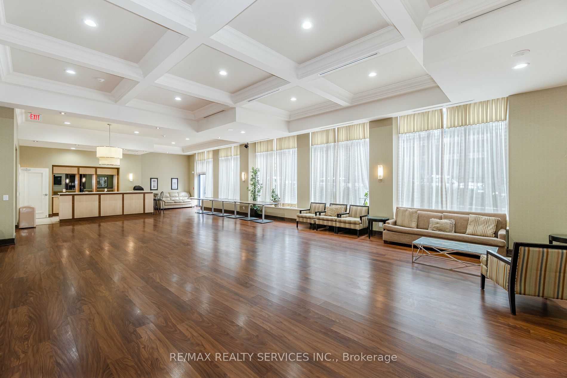 20 North Park Road, #910
