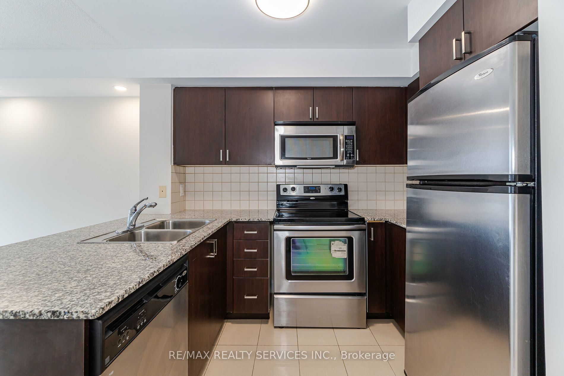 20 North Park Road, #910