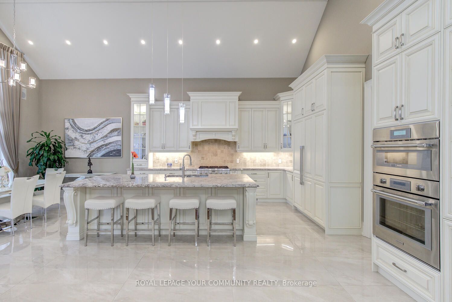 223 Crestwood Rd