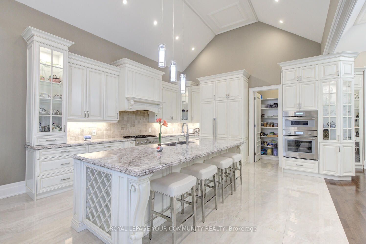 223 Crestwood Rd