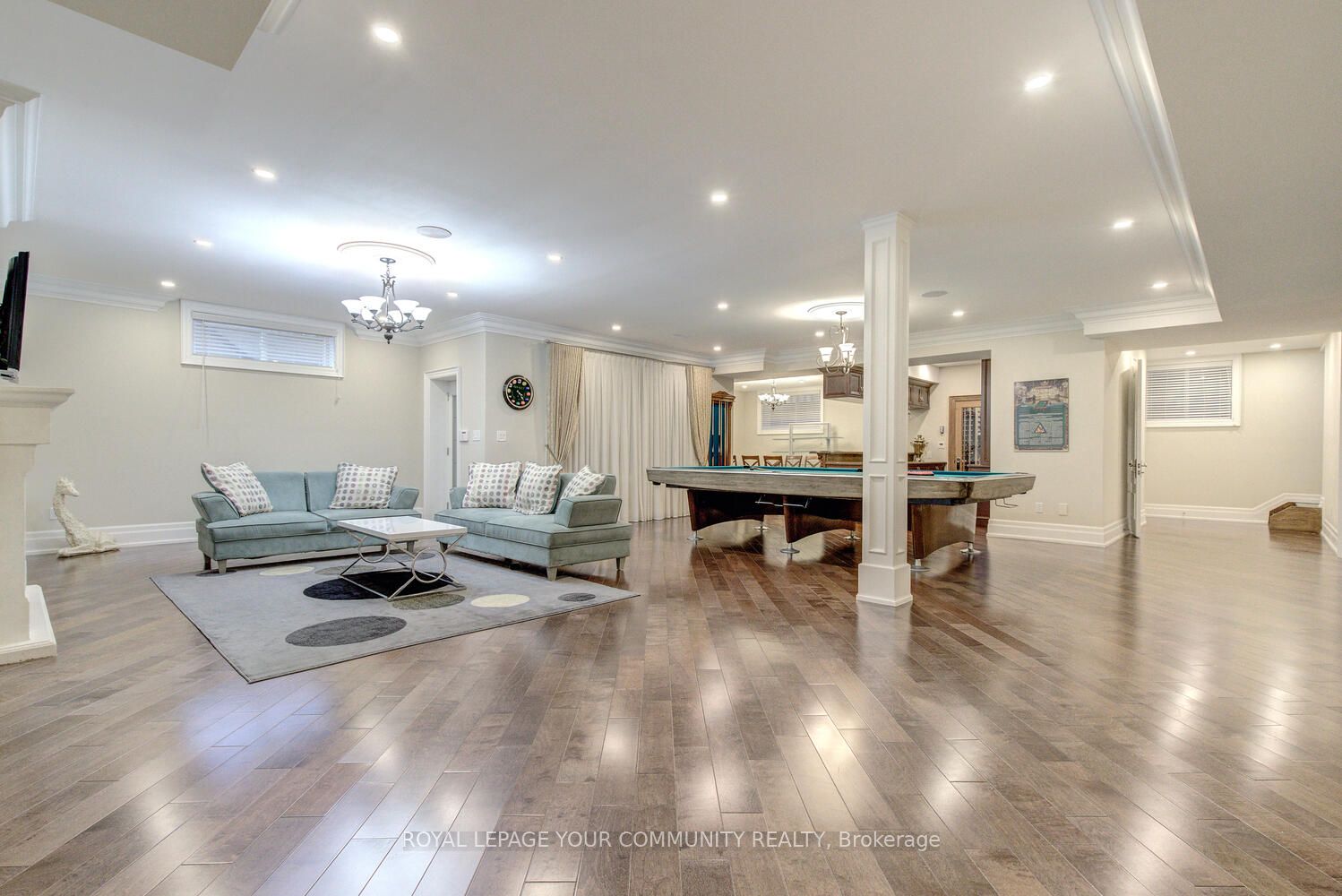 223 Crestwood Rd