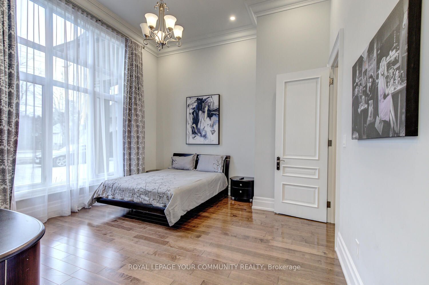 223 Crestwood Rd