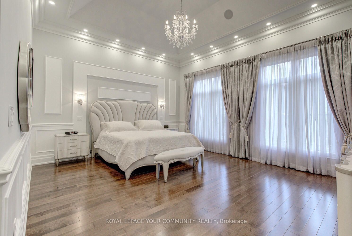 223 Crestwood Rd