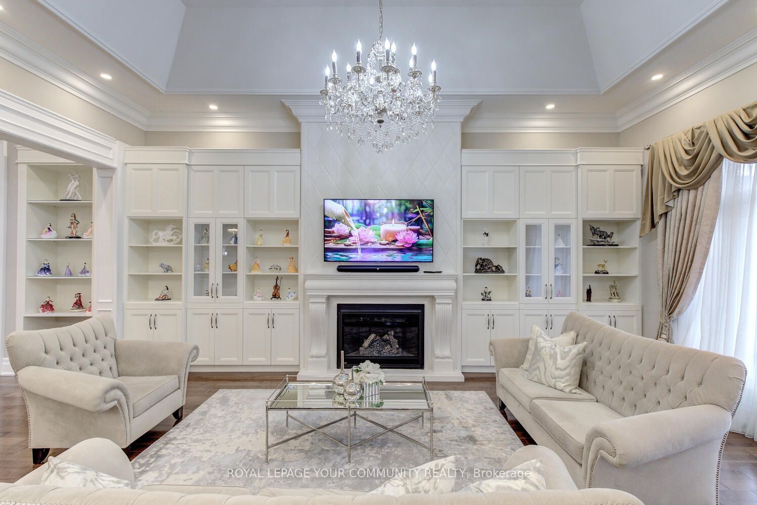 223 Crestwood Rd