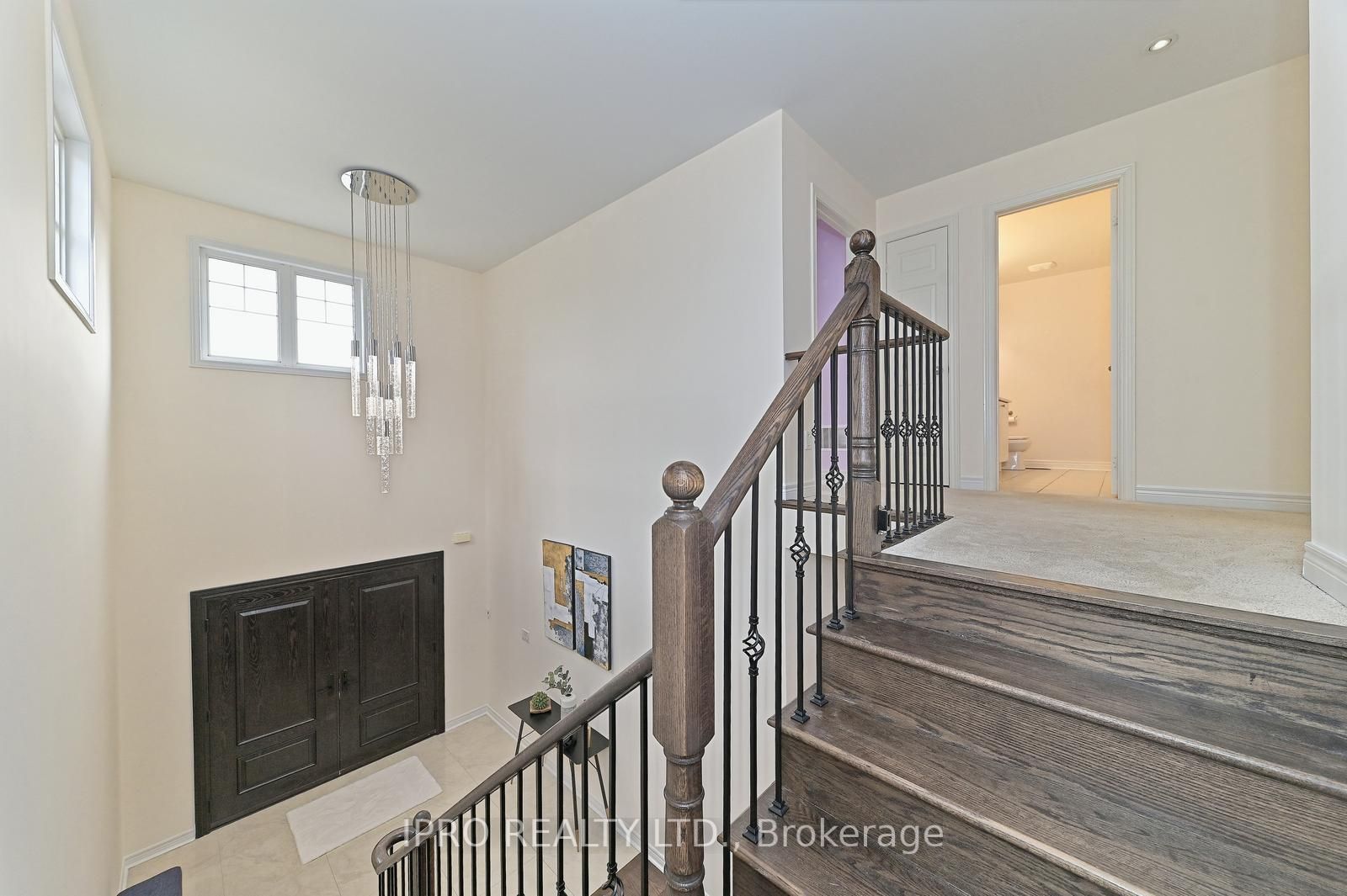 34 Brookview Drive