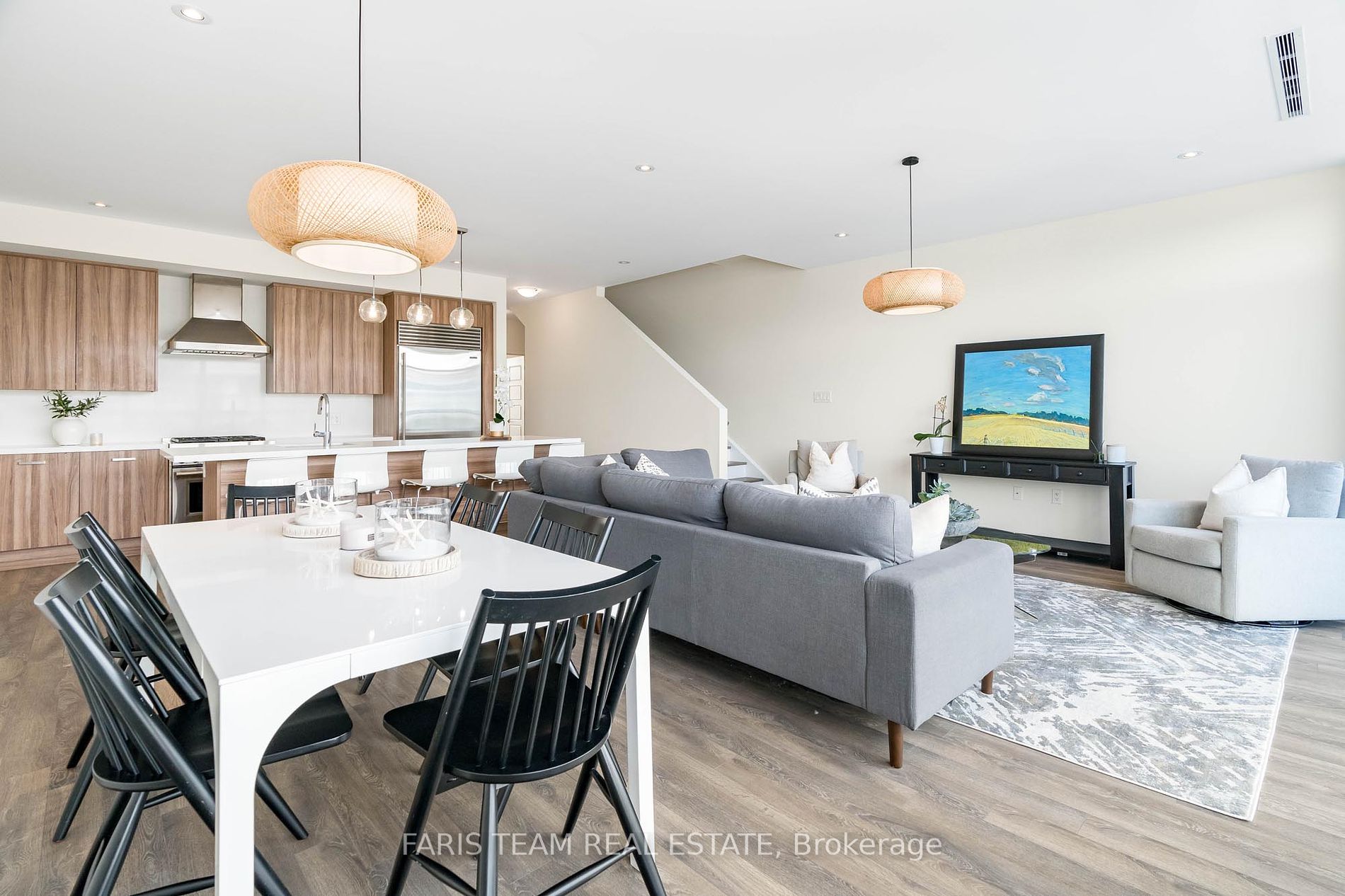 3666 Ferretti Crt