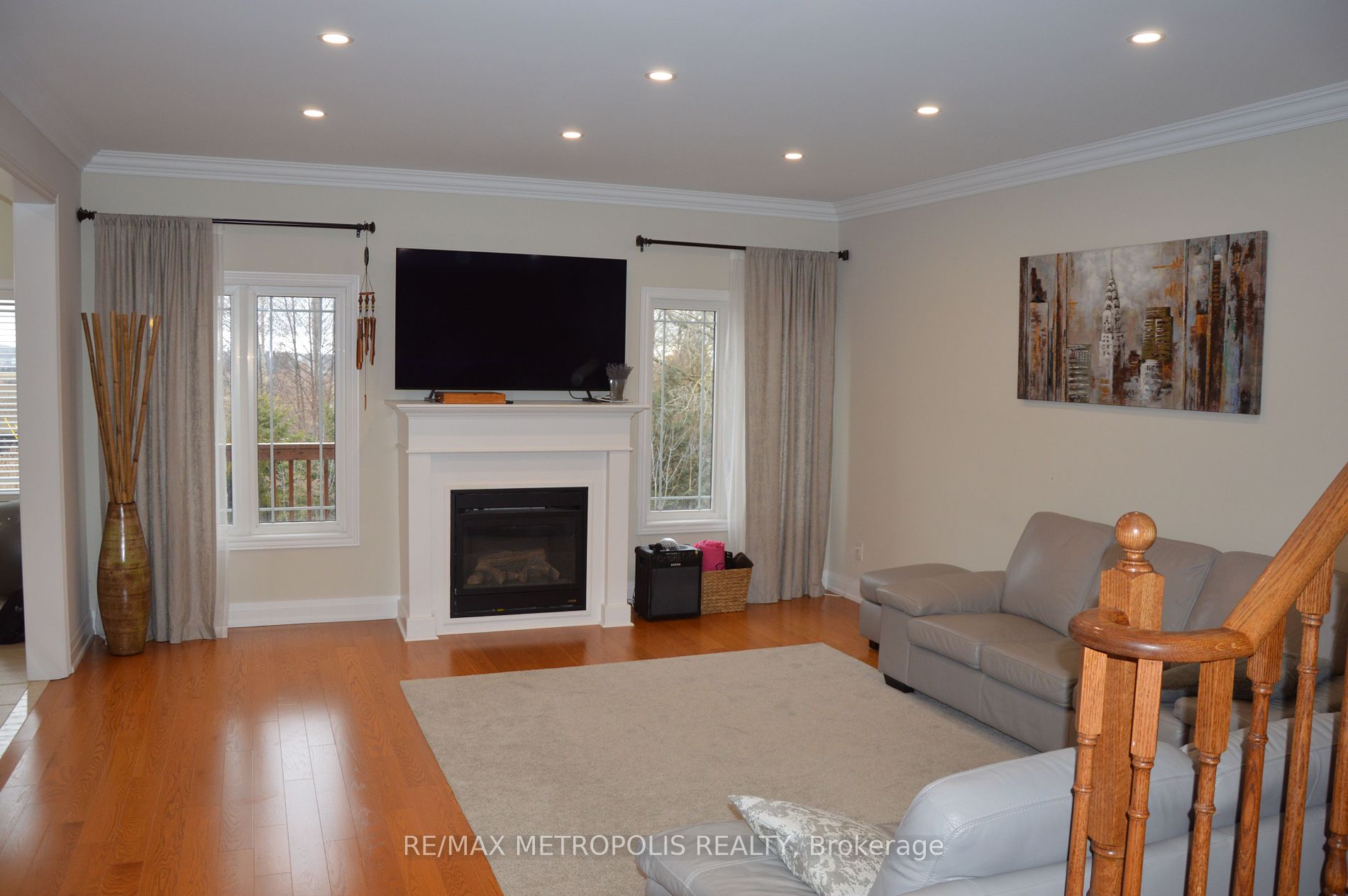 179 Armstrong Crescent