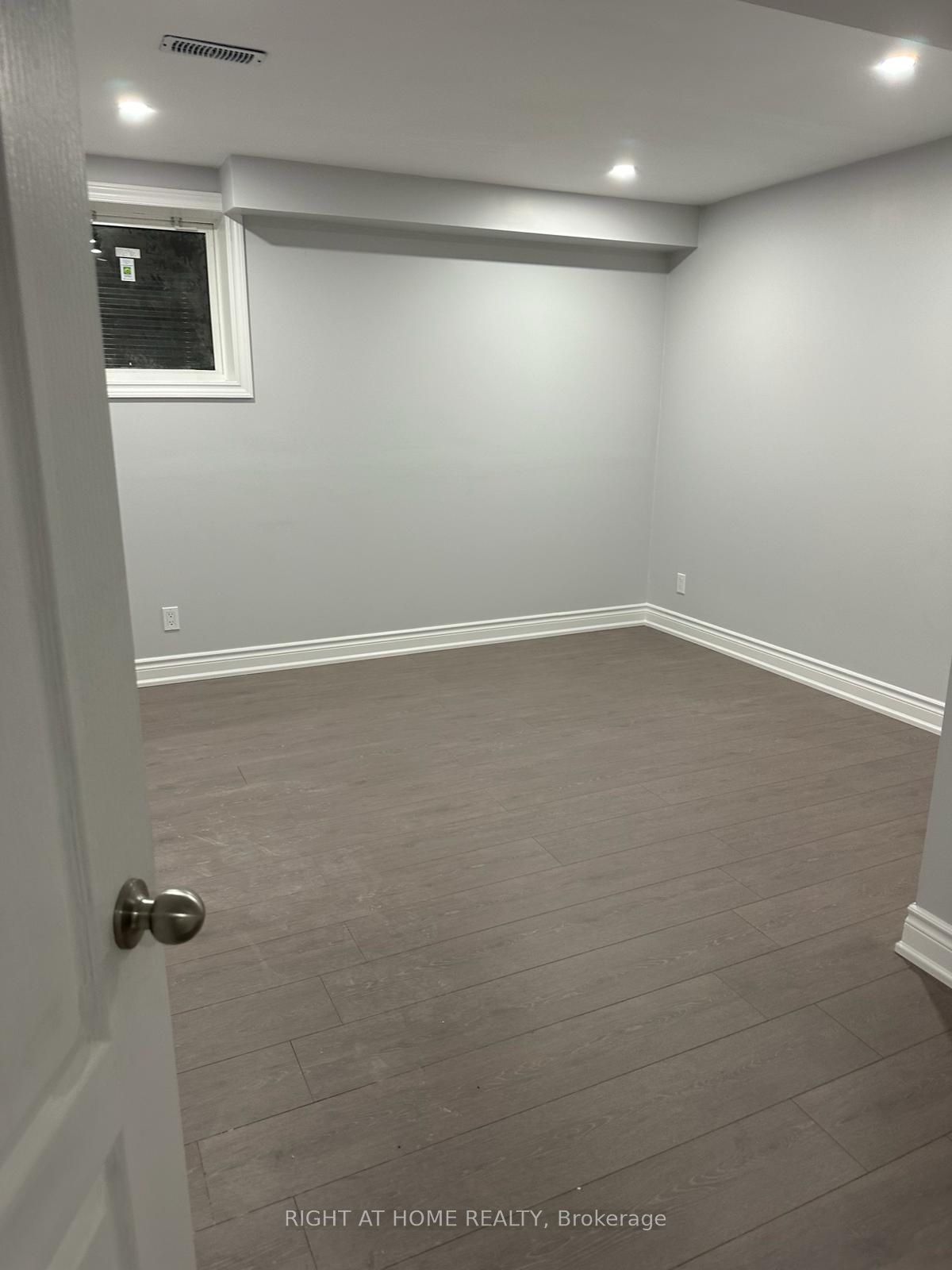 31 Empire Drive #bsmt