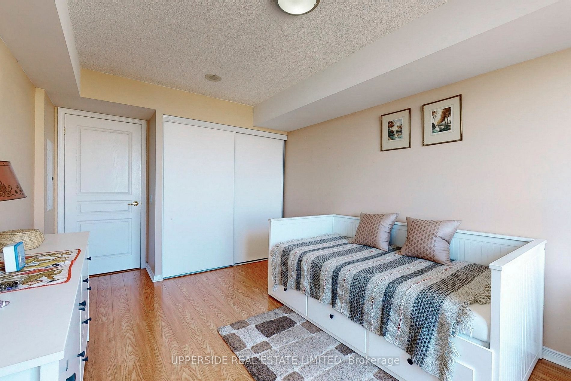9 Northern Heights Drive, #802