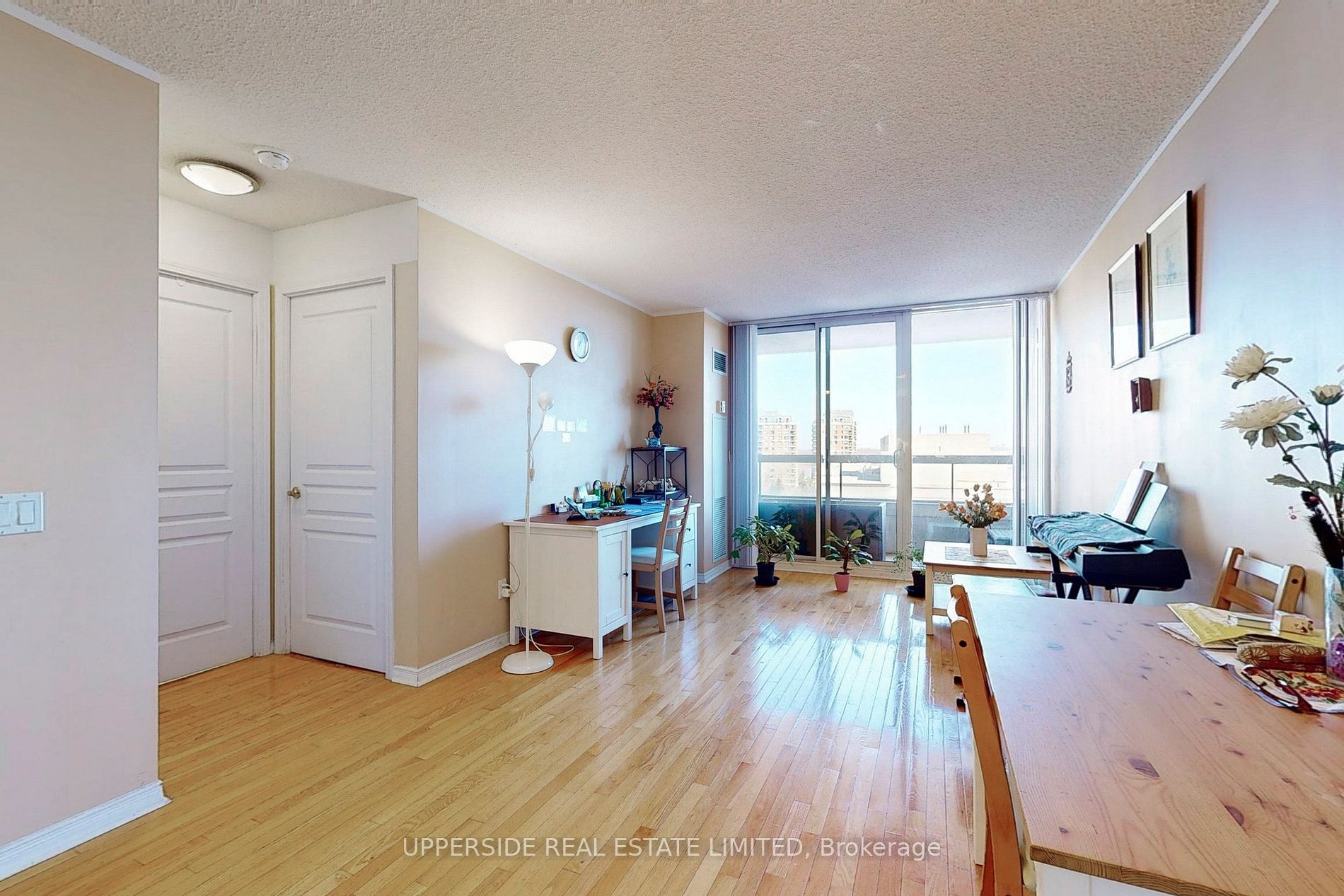 9 Northern Heights Drive, #802