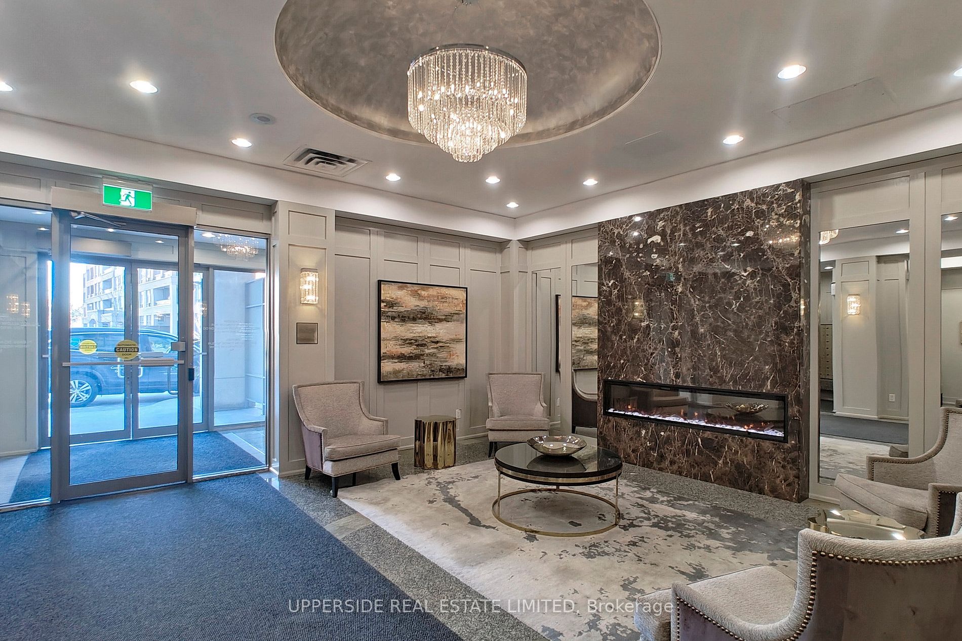 9 Northern Heights Drive, #802